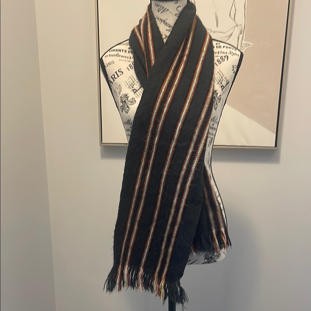 Unisex Handmade Wool Striped Black Scarf - Picture 3 of 6